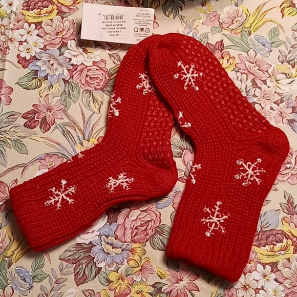 Legacy Legwear Red Slipper Socks, OS #0188 - Picture 8 of 8